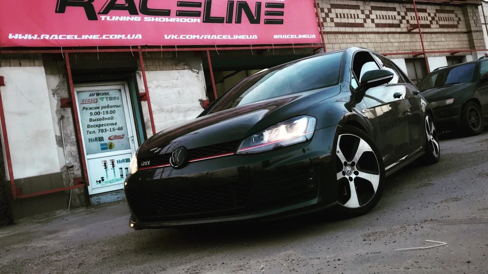 Volkswagen Golf GTI 3