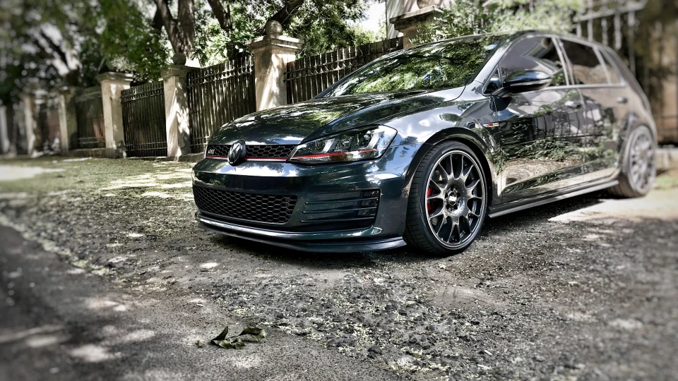 Volkswagen Golf GTI 4
