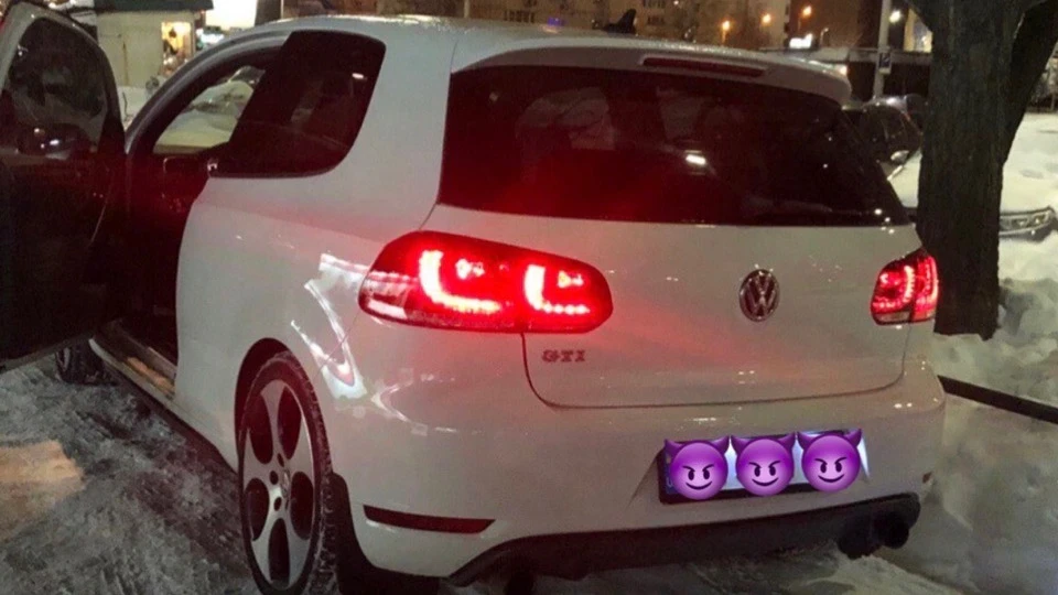 Volkswagen Golf GTI 5