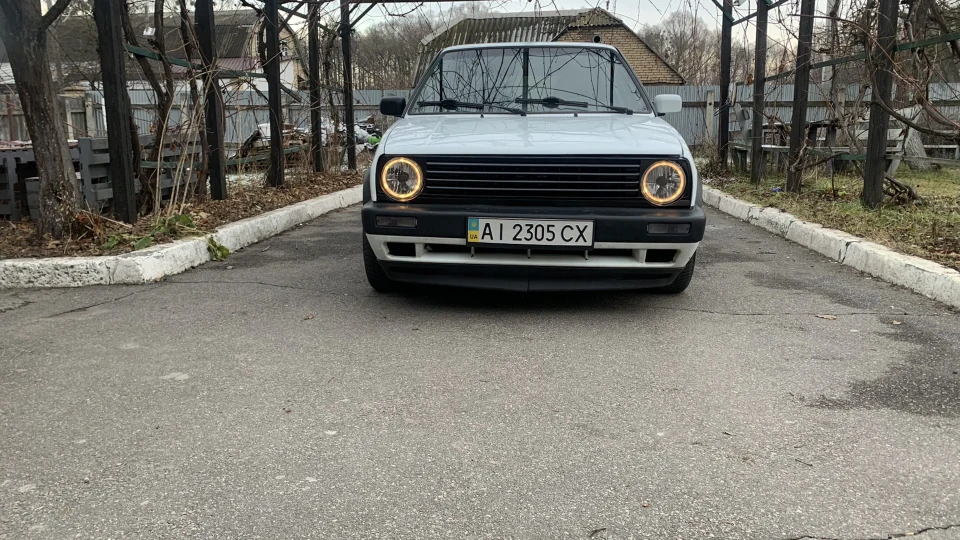 Volkswagen Golf GTI 1.8 GTI G60 (EATON) 4