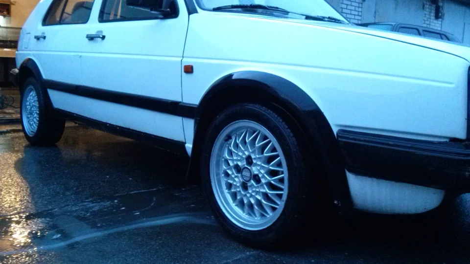 Volkswagen Golf GTI 1.8 PF Блондинка 4
