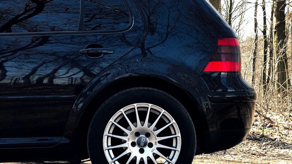 Volkswagen Golf GTI 1.8T 3