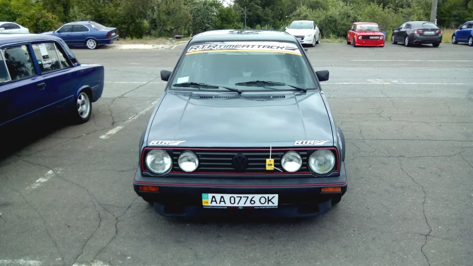 Volkswagen Golf GTI 2.0 ABF Race Car 3