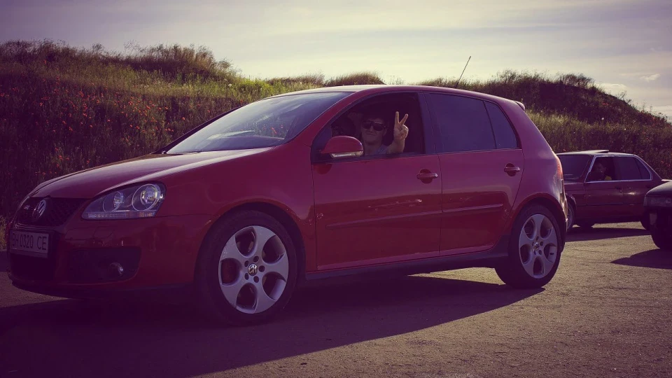 Volkswagen Golf GTI 2.0 turbo 3