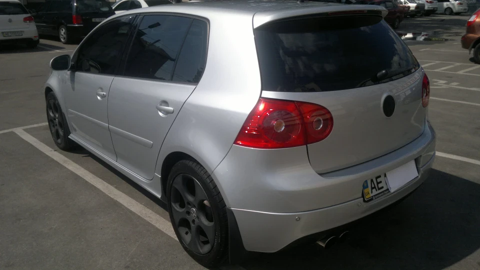Volkswagen Golf GTI 2.0 turbo 3