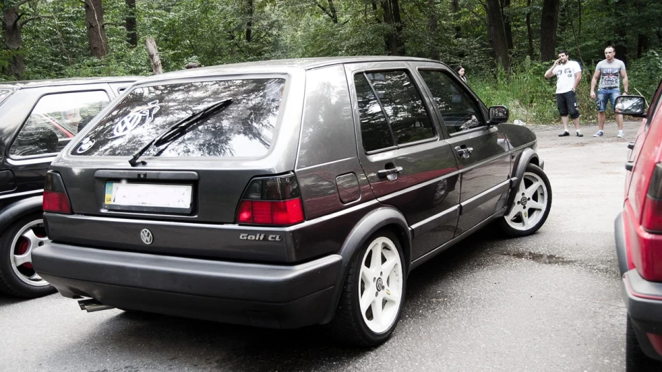 Volkswagen Golf GTI 2.0 2