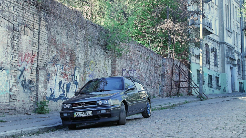 Volkswagen Golf GTI 2.0 5
