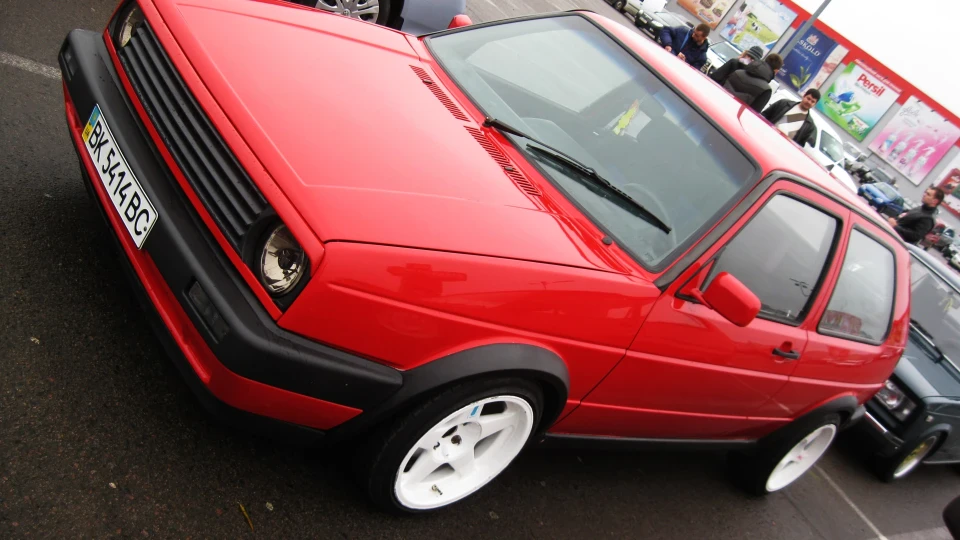 Volkswagen Golf GTI 2.8 віра 3