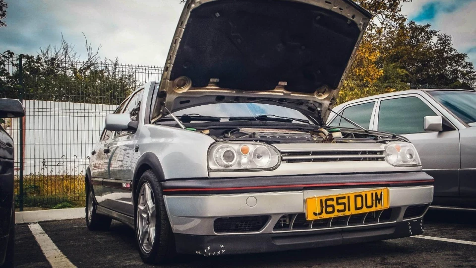 Volkswagen Golf GTI 2.8 VR6 Вершик 4