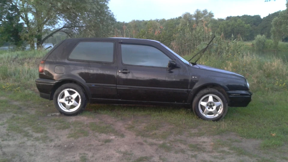 Volkswagen Golf GTI 2E 2