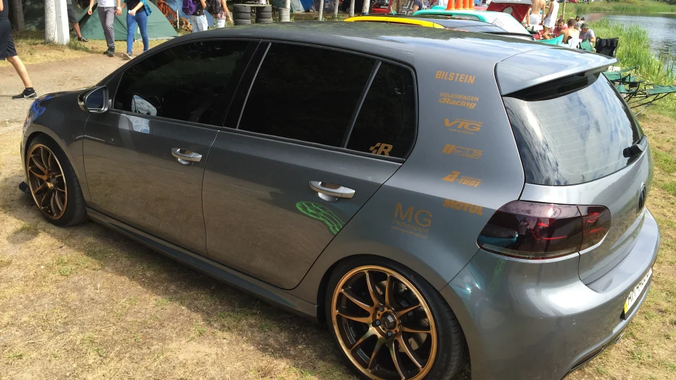 Volkswagen Golf GTI 400 hp 2