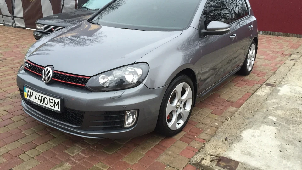 Volkswagen Golf GTI 400 hp 5