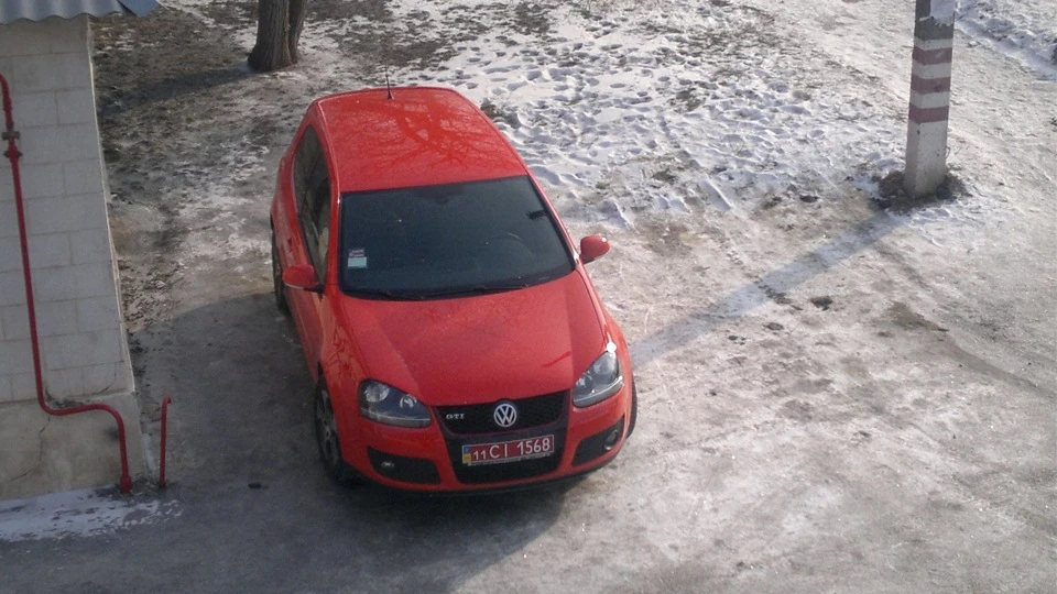 Volkswagen Golf GTI Achtung 4