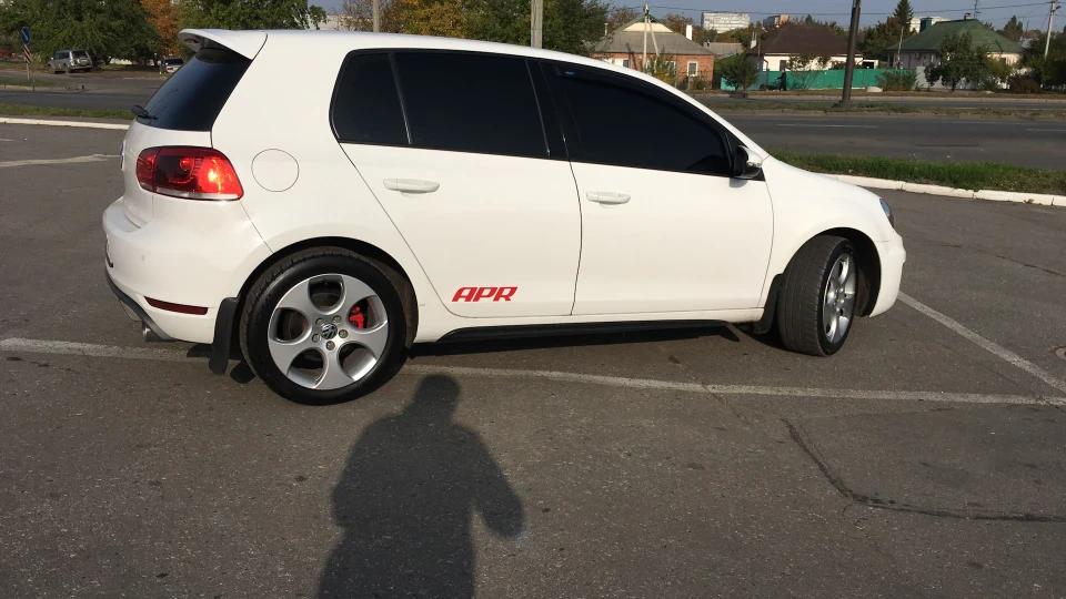 Volkswagen Golf GTI APR Stage 3 3