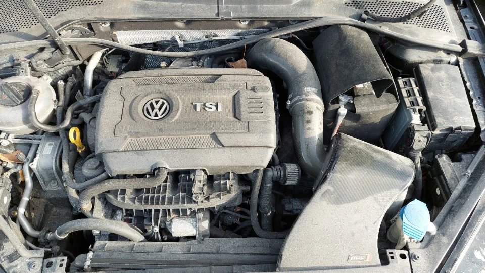 Volkswagen Golf GTI биточок 2