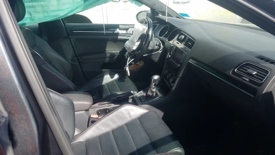 Volkswagen Golf GTI биточок 3