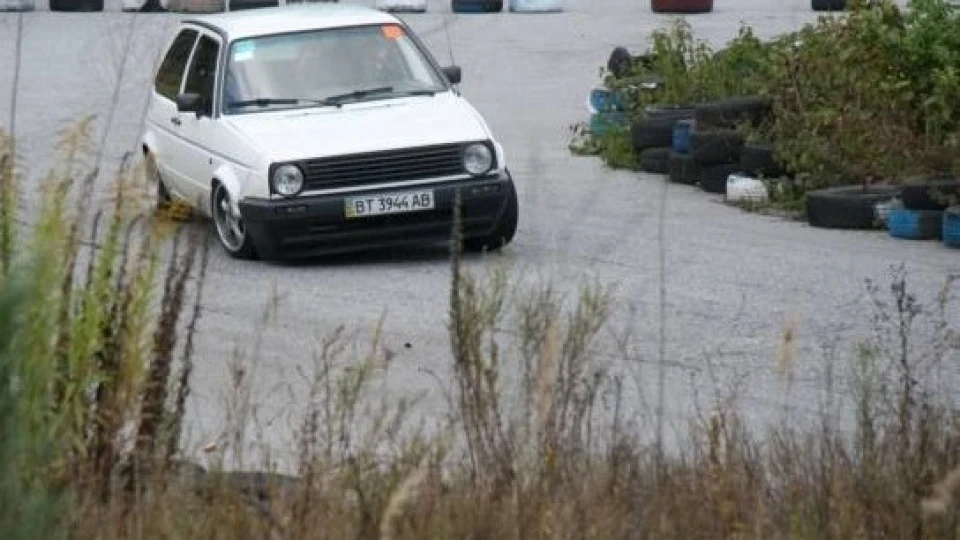 Volkswagen Golf GTI бойовий 5