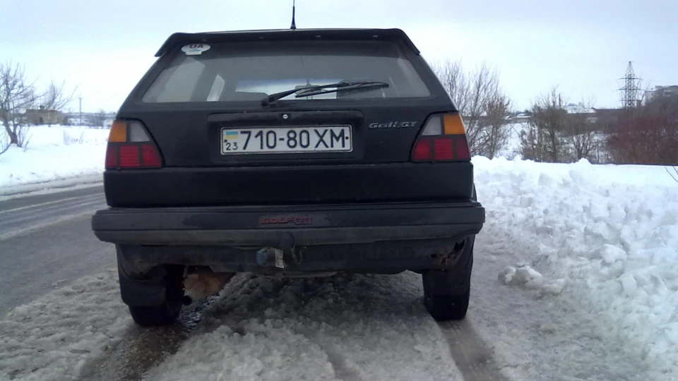 Volkswagen Golf GTI чорна кірка 5