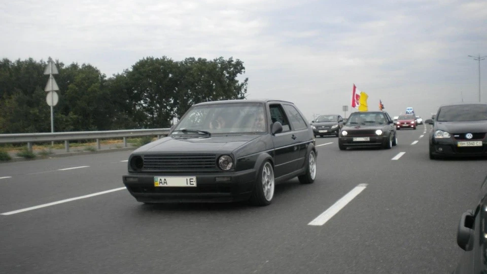 Volkswagen Golf GTI "Edition One" 1.8T 20V 4