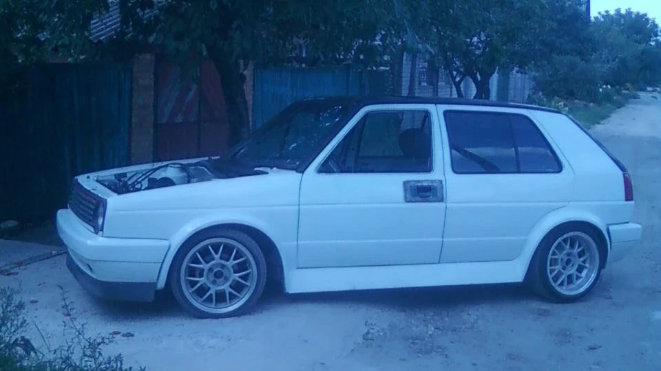 Volkswagen Golf GTI PHANTOM 2