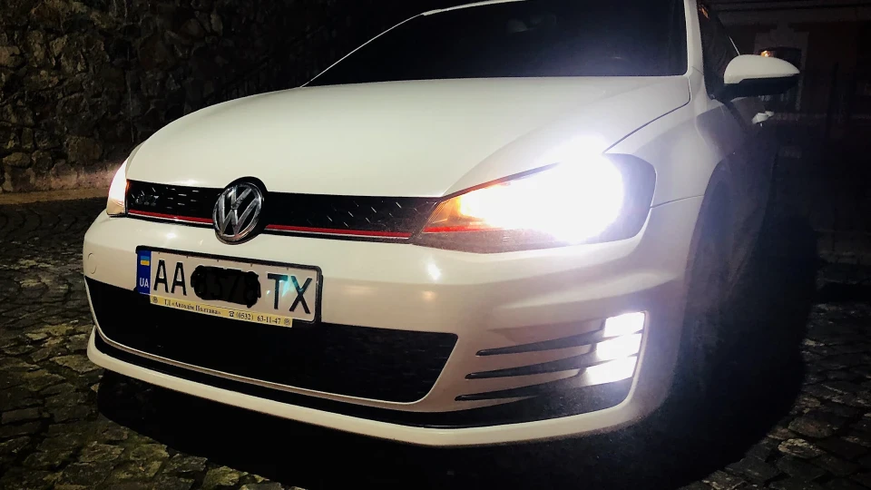 Volkswagen Golf GTI ГеТеІ 2.0