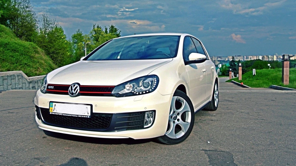 Volkswagen Golf GTI ГеТеІ) st2