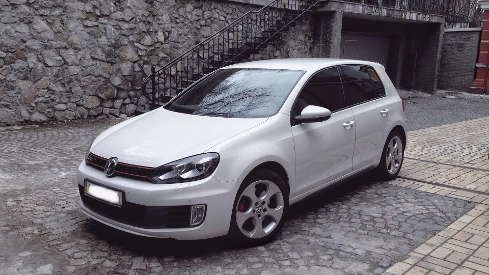 Volkswagen Golf GTI ГеТеІ) st2 3