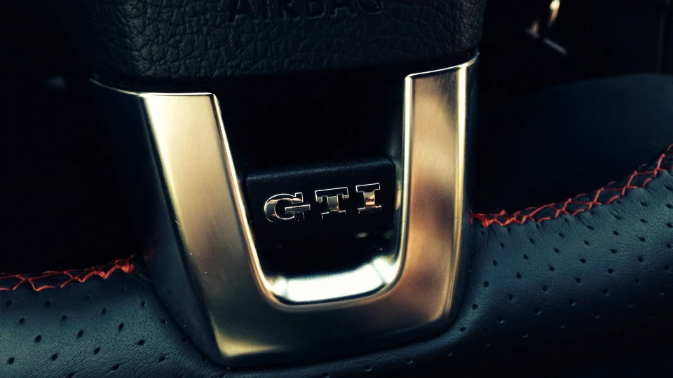 Volkswagen Golf GTI ГеТеІ) st2 4