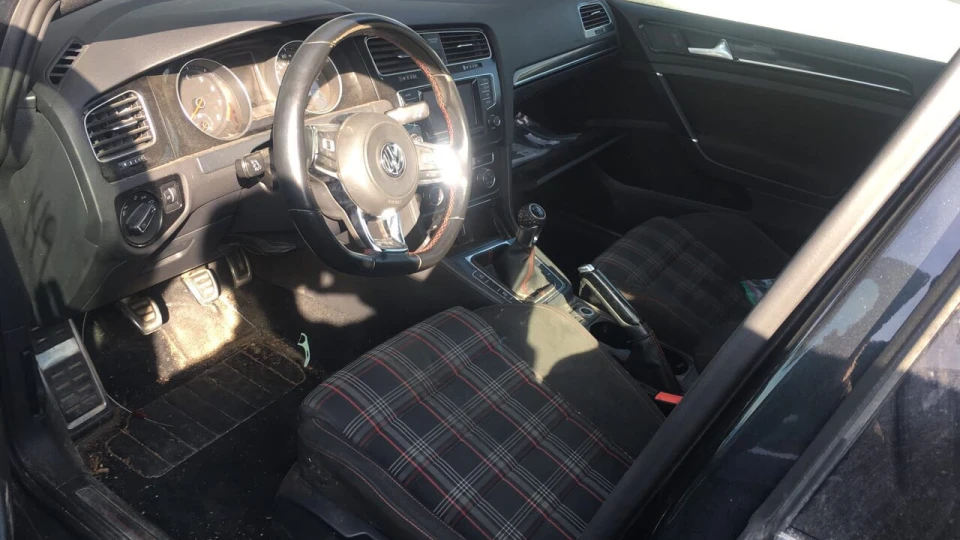 Volkswagen Golf GTI Individual 3