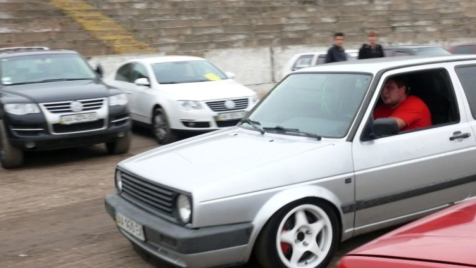 Volkswagen Golf GTI Каструля на VR6 3