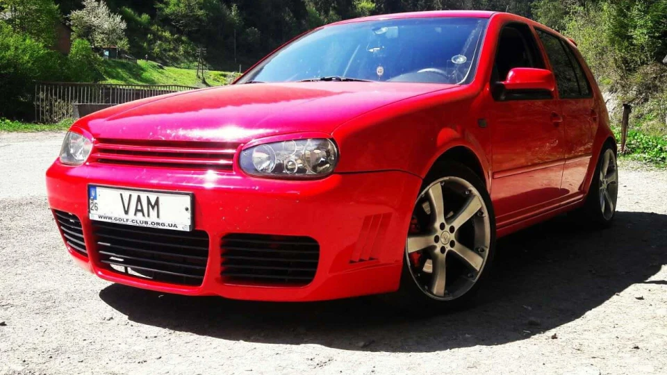 Volkswagen Golf GTI Червоний Rabbits 1.8Т 3