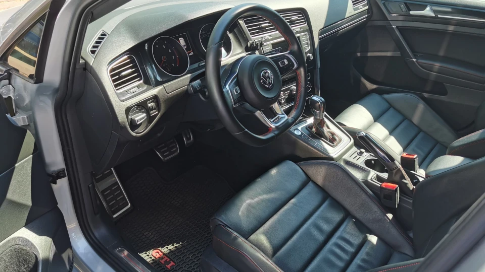 Volkswagen Golf GTI Ласкавий звір 5