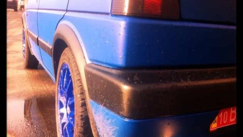 Volkswagen Golf GTI маленький спалах 4