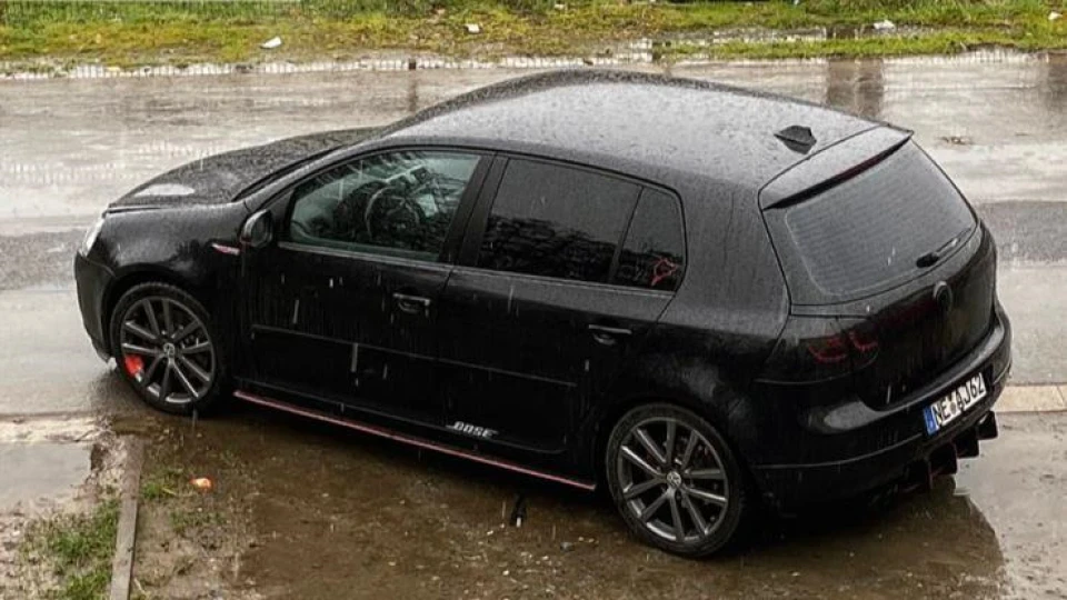 Volkswagen Golf GTI Маленька запальничка 2