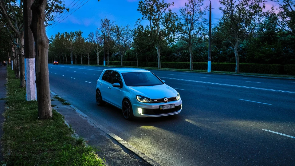 Volkswagen Golf GTI Надутий GTI 3