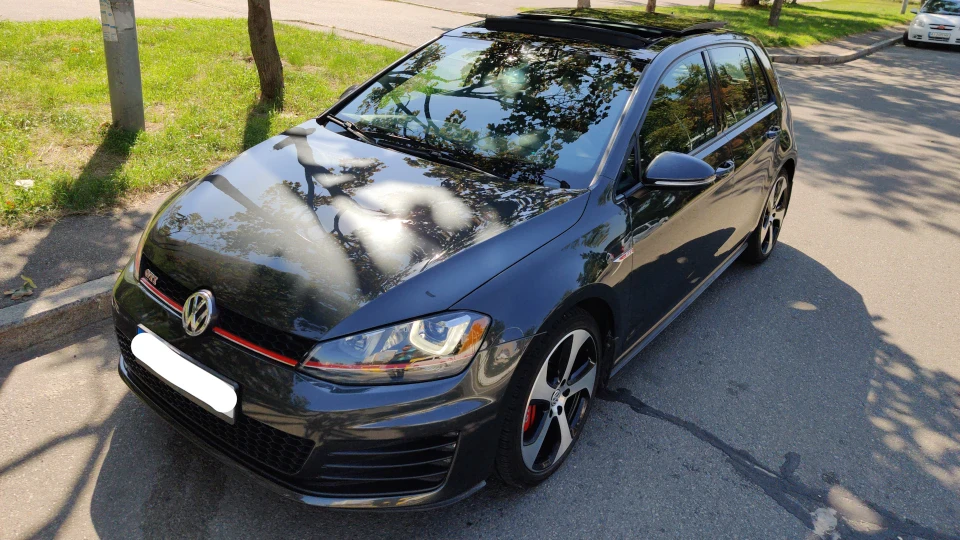 Volkswagen Golf GTI Performance Pack 5