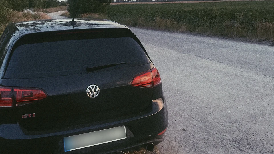 Volkswagen Golf GTI PERFORMANCE 2