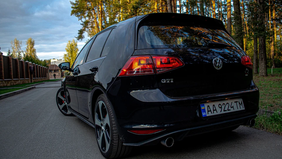 Volkswagen Golf GTI Pirate на гравюрах 4