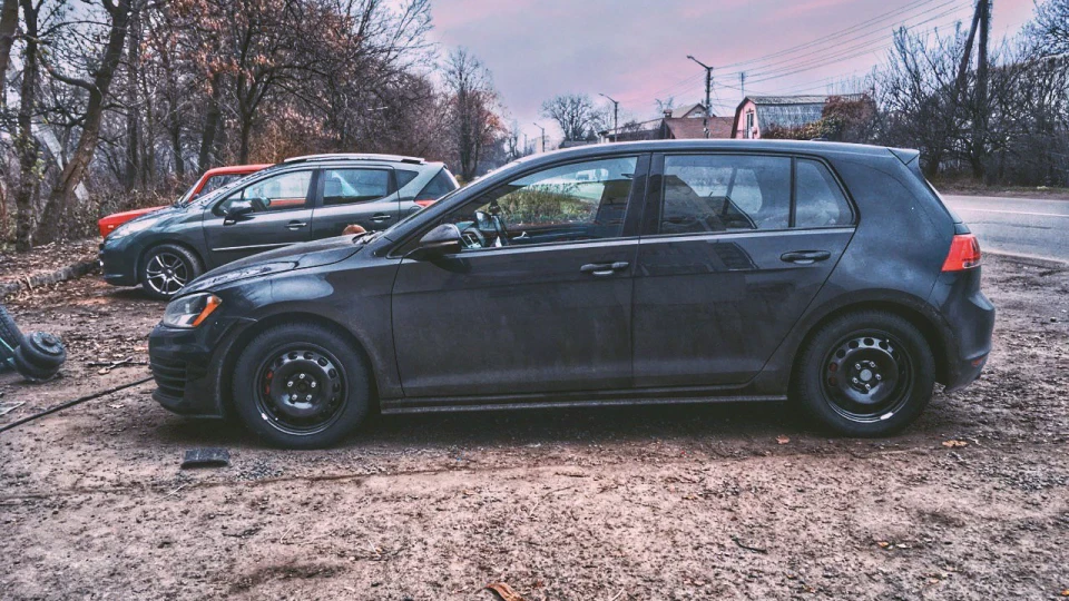Volkswagen Golf GTI Pirate на гравюрах 5