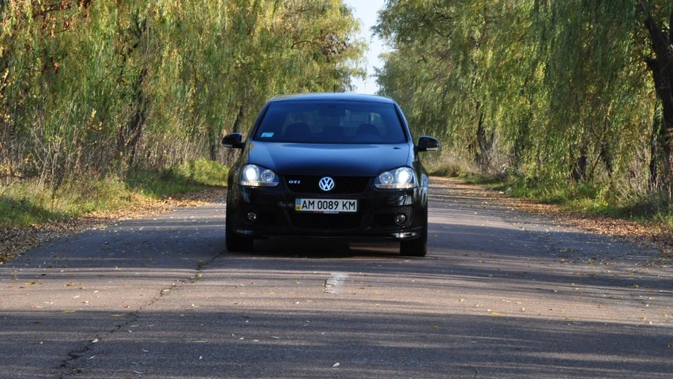 Volkswagen Golf GTI Revo St.2 4