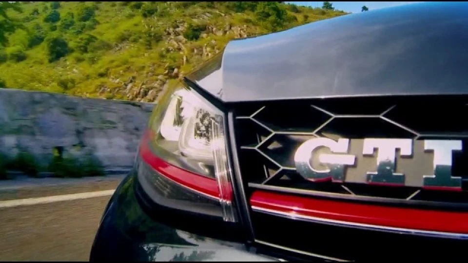 Volkswagen Golf GTI Сірий карбон.