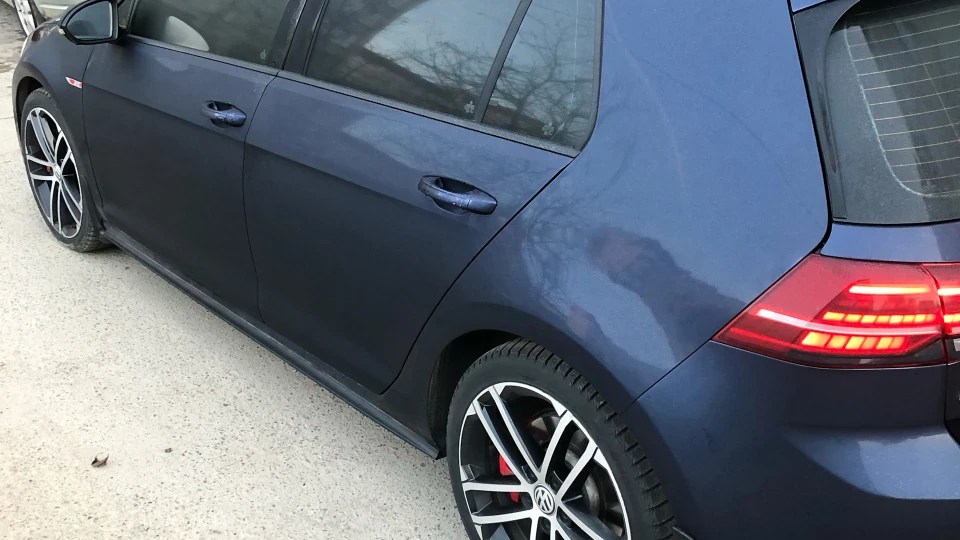 Volkswagen Golf GTI Sport Performance 2