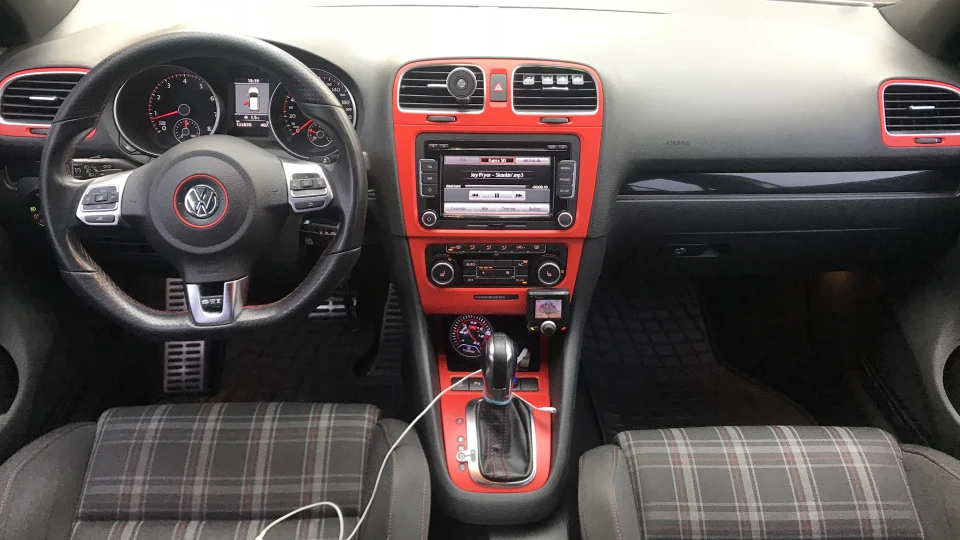 Volkswagen Golf GTI st2 Revo 4