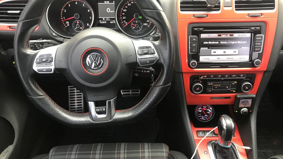 Volkswagen Golf GTI st2 Revo 5