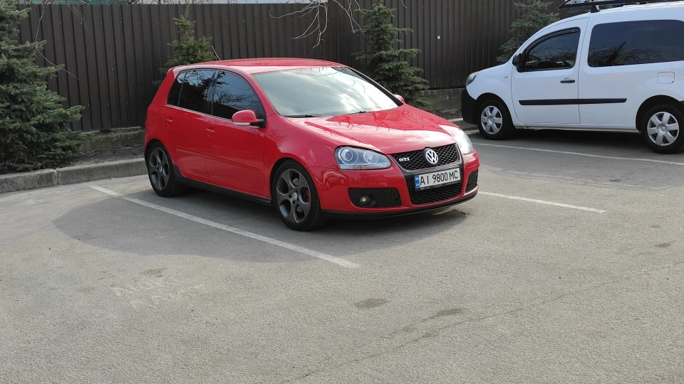 Volkswagen Golf GTI stage 2 revo 2