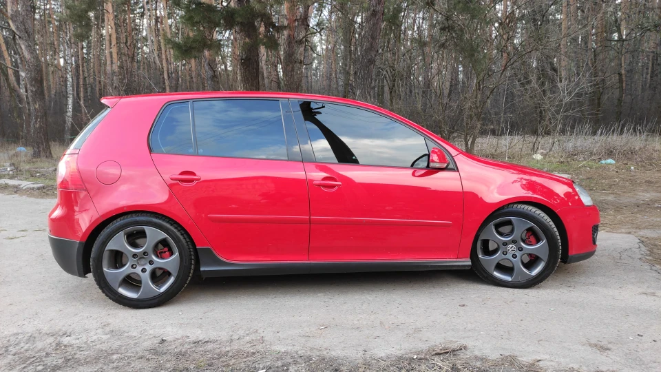 Volkswagen Golf GTI stage 2 revo 5