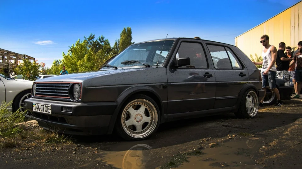 Volkswagen Golf GTI TDI 2