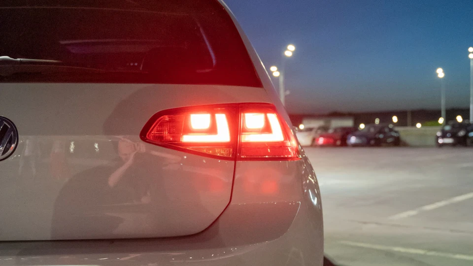 Volkswagen Golf GTI Запальничка 5