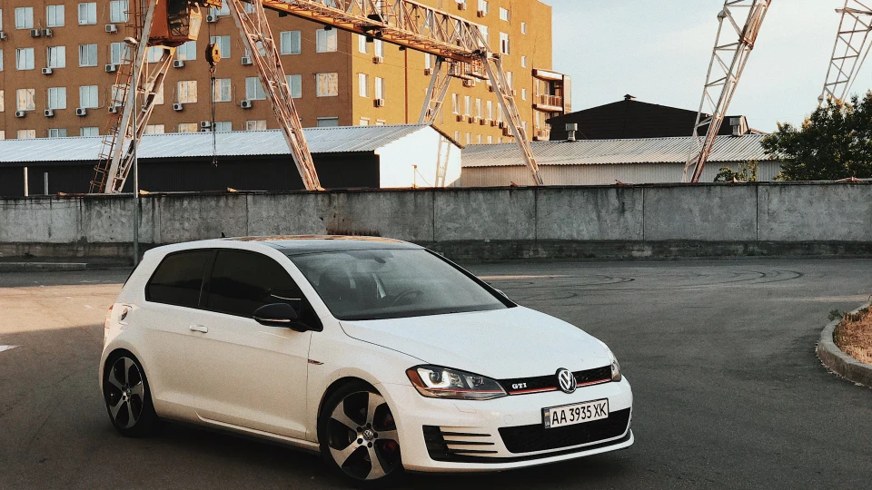 Volkswagen Golf GTI zdraste 2