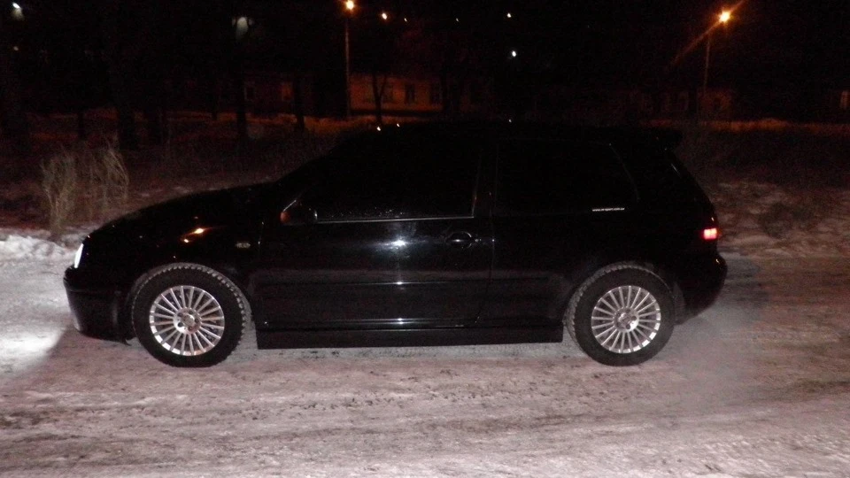 Volkswagen Golf GTI Злий GTIайчик) 2